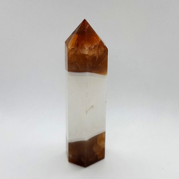Sardonyx Point Crystal Gemstone Two Tone Colors with Large Beautiful Banding - Picture 16 of 17